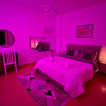 Cozy Retreat * Tiran